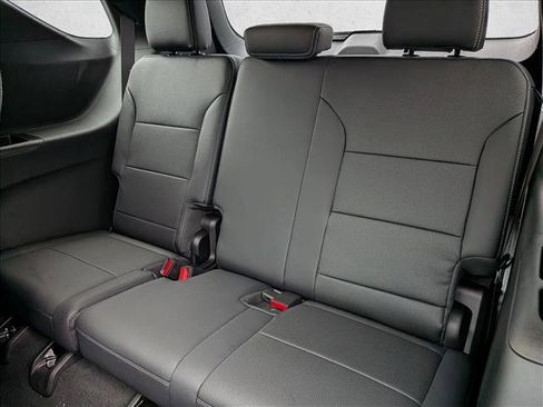 New 2026 Chevrolet Traverse LT w/ Sun and Wheel Package image 17