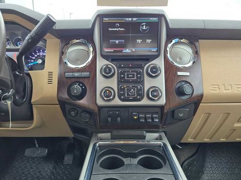 Used 2015 Ford F250 Lariat w/ Chrome Package image 11