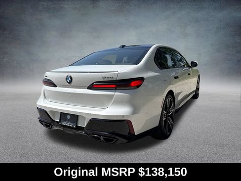 Used 2026 BMW 760i xDrive w/ Executive Package AWD/4WD image 6