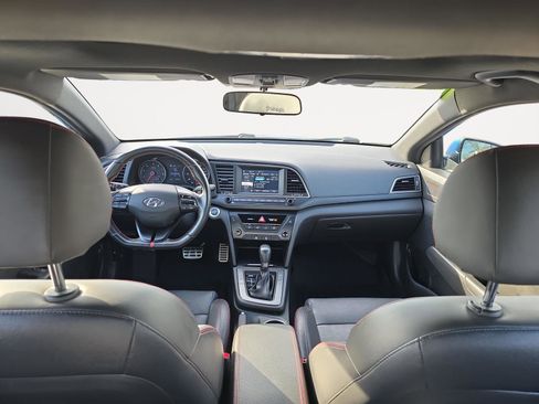 Used 2018 Hyundai Elantra Sport image 15