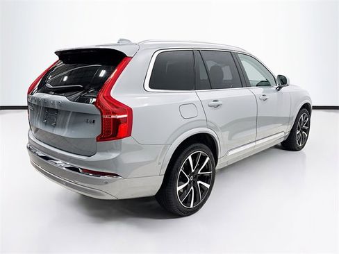 Used 2024 Volvo XC90 B6 Ultimate image 5