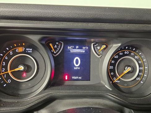 Used 2024 Jeep Wrangler Sport image 16