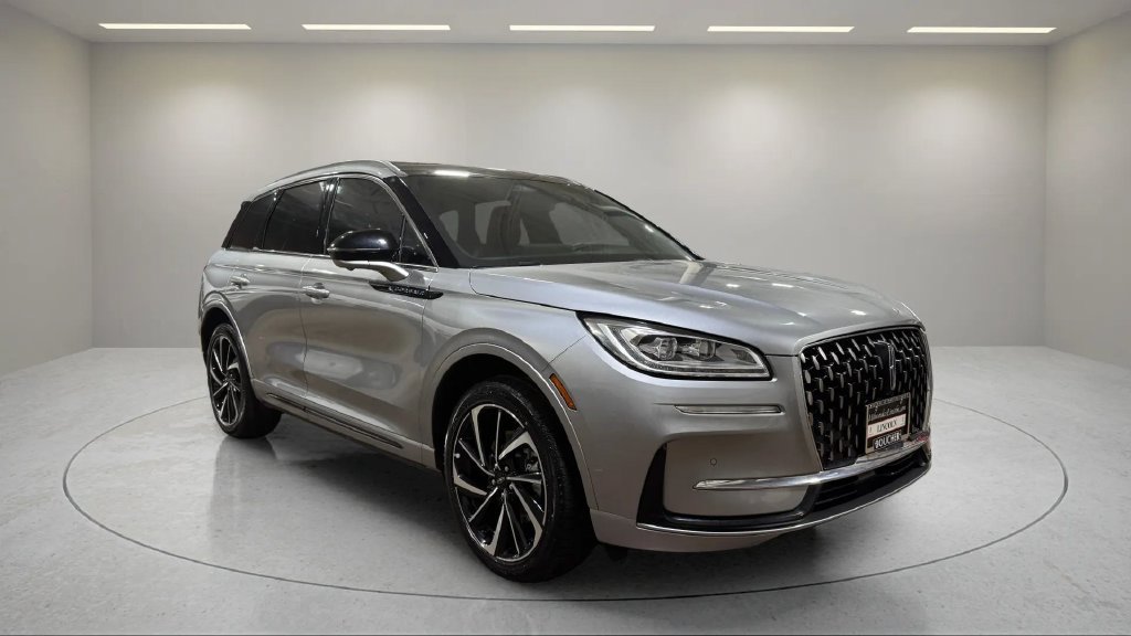 Certified 2024 Lincoln Corsair Grand Touring w/ Equipment Group 301A AWD/4WD image 1