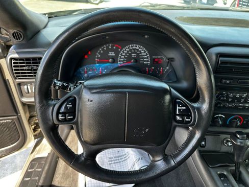 Used 2002 Chevrolet Camaro Z28 w/ Sport Appearance Pkg image 17