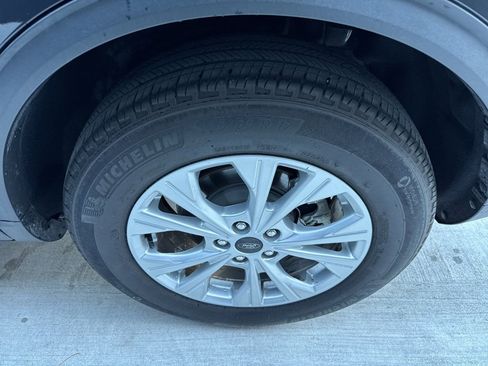 Used 2024 Ford Escape Active image 18