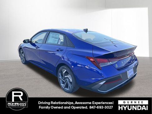 New 2025 Hyundai Elantra Sport image 7