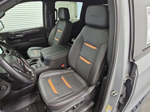 Certified 2025 GMC Sierra 1500 AT4 w/ AT4 Premium Package AWD/4WD image 30