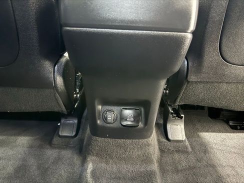 Used 2025 Kia Telluride SX Prestige image 30