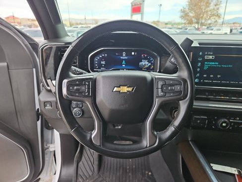 Used 2025 Chevrolet Silverado 3500 High Country w/ High Country Premium Package image 13