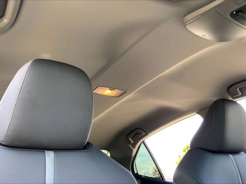 Used 2022 Toyota Camry LE image 13