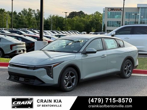 New 2026 Kia K4 FWD image 3