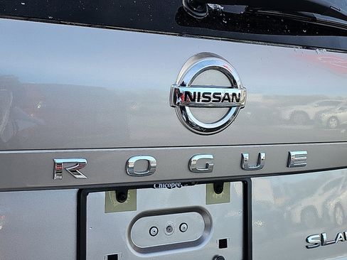 Certified 2021 Nissan Rogue SL w/ Premium Package image 33