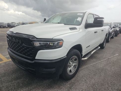 Used 2025 RAM 1500 Tradesman AWD/4WD image 7