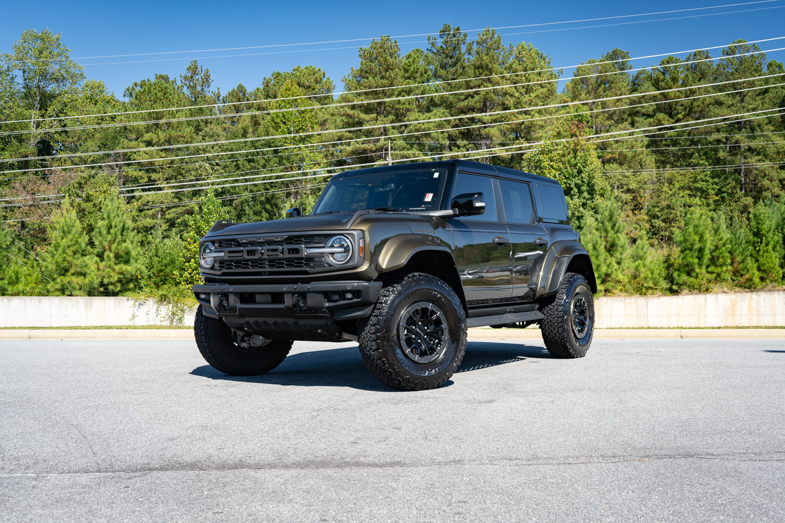 Used 2025 Ford Bronco Raptor AWD/4WD image 1