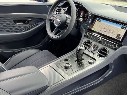 Used 2025 Bentley Continental GT Speed image 2