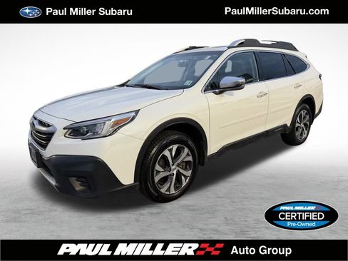 Used 2022 Subaru Outback Touring image 1