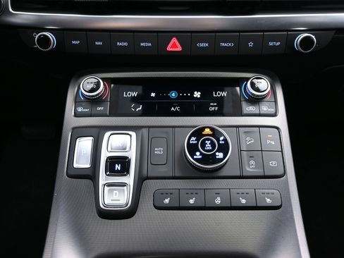 Used 2025 Hyundai Palisade Calligraphy image 36