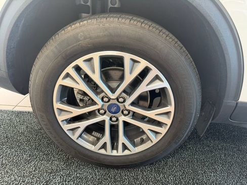 Used 2022 Ford Escape SEL AWD/4WD image 34