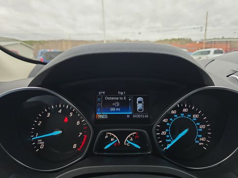 Used 2016 Ford Escape SE w/ Equipment Group 201A image 23