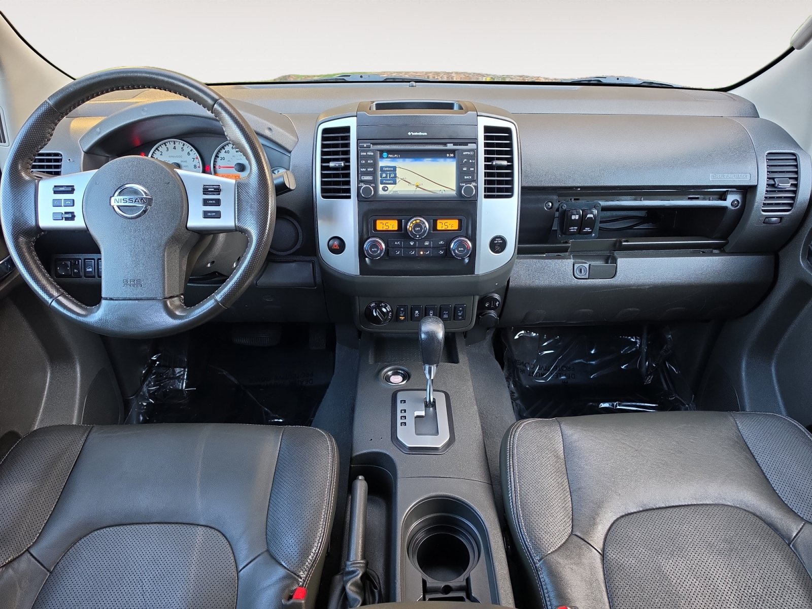 Used 2020 Nissan Frontier PRO-4X w/ Pro-4x Utility Package AWD/4WD image 10