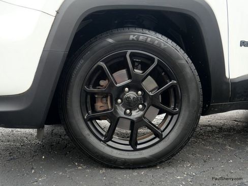 Used 2020 Jeep Renegade Altitude image 18