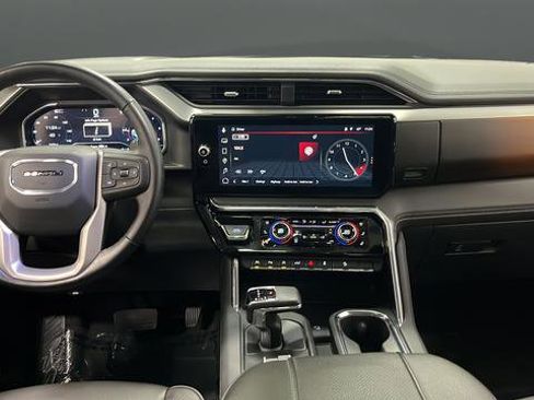 Used 2025 GMC Sierra 1500 Denali w/ Denali Reserve Package image 11
