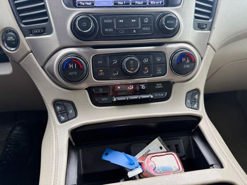 Used 2018 GMC Yukon Denali w/ Denali Ultimate Package image 21