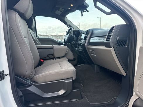 Used 2022 Ford F250 XLT image 46