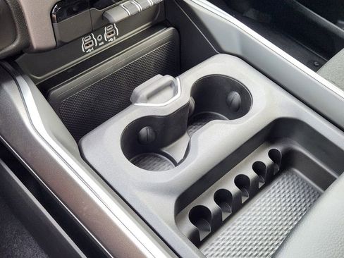 New 2026 RAM 1500 Express image 15