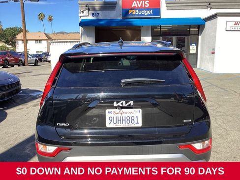 Used 2025 Kia Niro LX FWD image 4