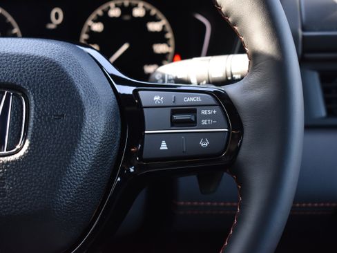 New 2025 Honda Pilot TrailSport image 18