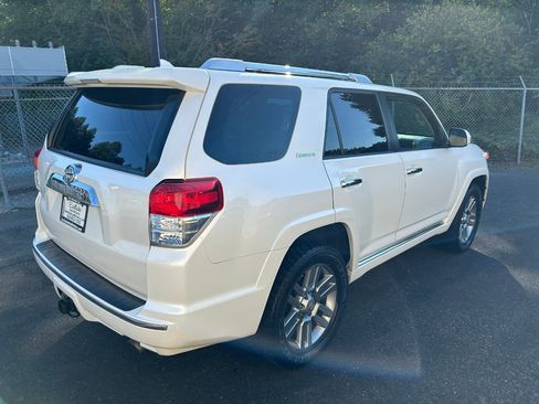 Used 2010 Toyota 4Runner Limited image 5