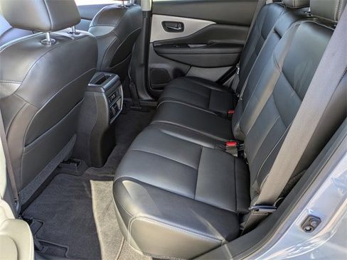 Used 2022 Nissan Murano SL image 16