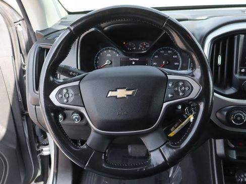 Used 2019 Chevrolet Colorado LT AWD/4WD image 22