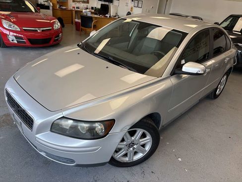 Used 2007 Volvo S40 2.4i FWD image 6
