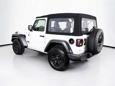 Used 2024 Jeep Wrangler Sport AWD/4WD image 5