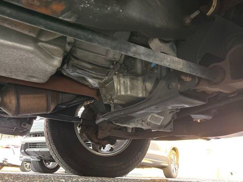 Used 2004 Cadillac Escalade ESV AWD image 11