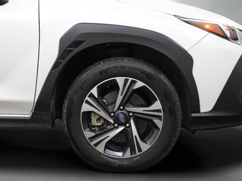 Used 2024 Subaru Crosstrek 2.0i Premium AWD/4WD image 14