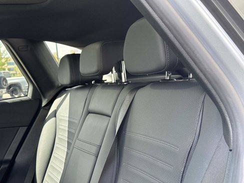 Used 2024 Mercedes-Benz GLC 300 4MATIC w/ AMG Line image 18