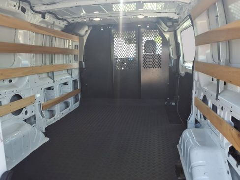Used 2024 Ford Transit 250 Low Roof w/ Exterior Upgrade Package RWD image 9