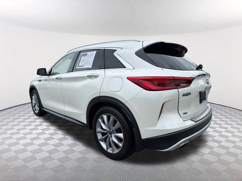Used 2020 INFINITI QX50 Essential w/ Convenience Package AWD/4WD image 7