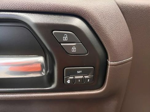 Used 2019 GMC Sierra 1500 Denali w/ Denali Ultimate Package AWD/4WD image 15