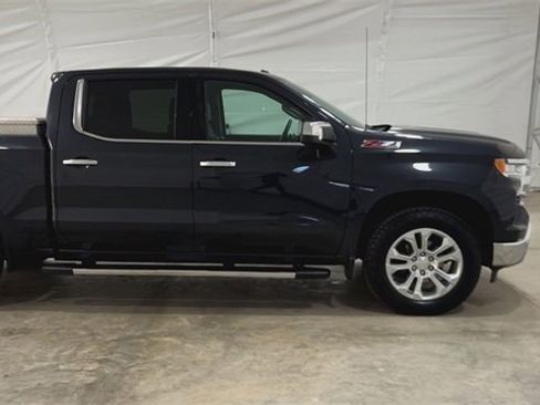Used 2024 Chevrolet Silverado 1500 LTZ image 9