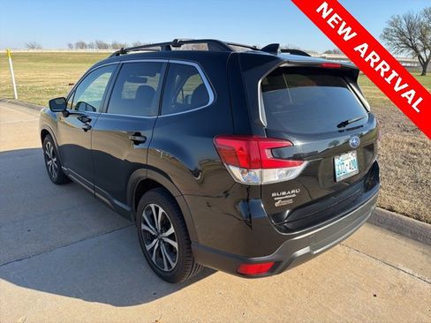 Used 2019 Subaru Forester Limited image 7