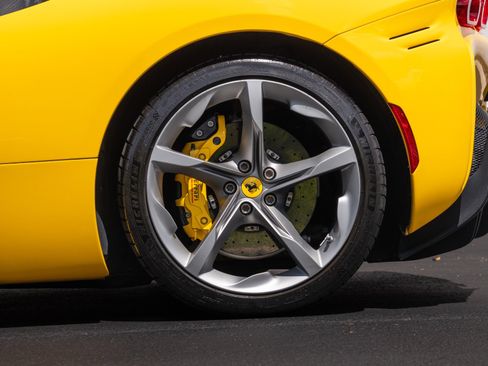 Used 2021 Ferrari SF90 Stradale AWD/4WD image 28