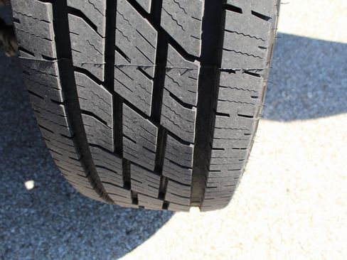 Certified 2023 Ford F250 Lariat w/ Sport Appearance Package image 25