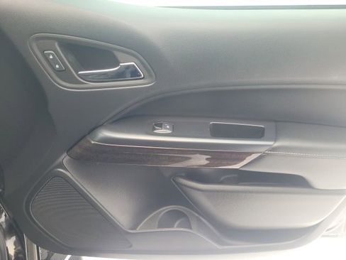 Used 2022 GMC Canyon Elevation image 19