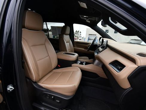 Used 2021 Chevrolet Tahoe Premier image 40