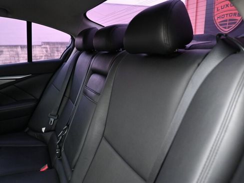 Used 2017 INFINITI Q50 3.0t Premium w/ 3.0T Premium Plus Package image 50