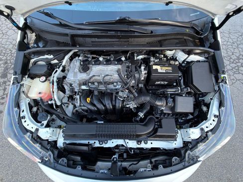 Used 2020 Toyota Corolla LE FWD image 22